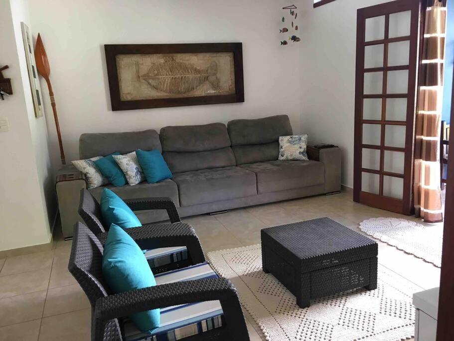 Casa de férias Linda, Perto Do Mar, Casa 3 Suites, Com Ar Ubatuba