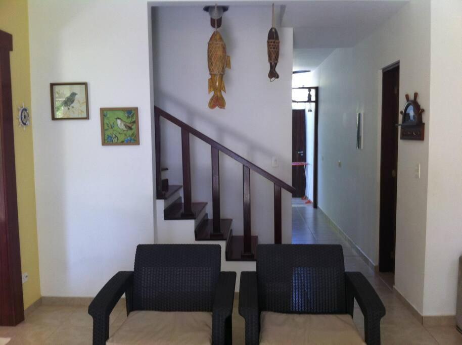 Casa de férias Linda, Perto Do Mar, Casa 3 Suites, Com Ar